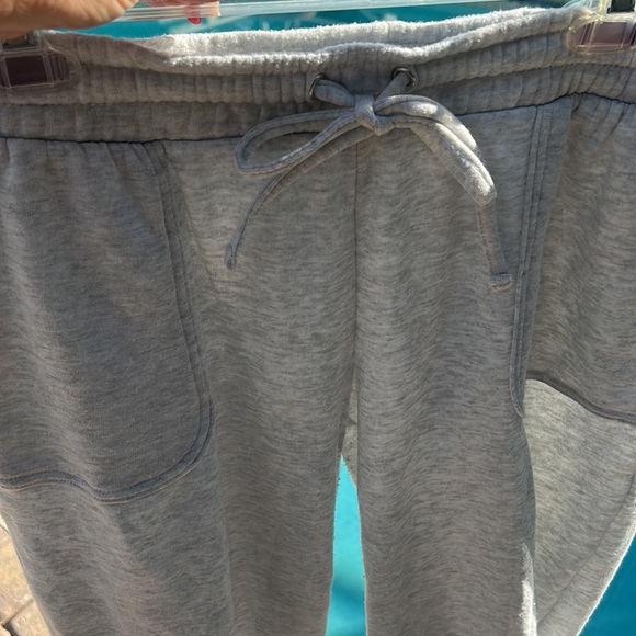 Rae Dunn Gray 2-Pocket Sweat Track Pants Joggers sz L EUC Soft Fleece - Picture 15 of 17